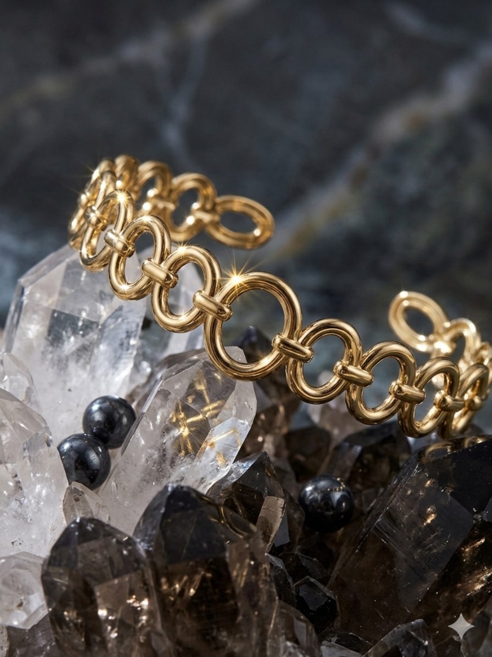 14k Gold - Filled Link Circle Bracelet